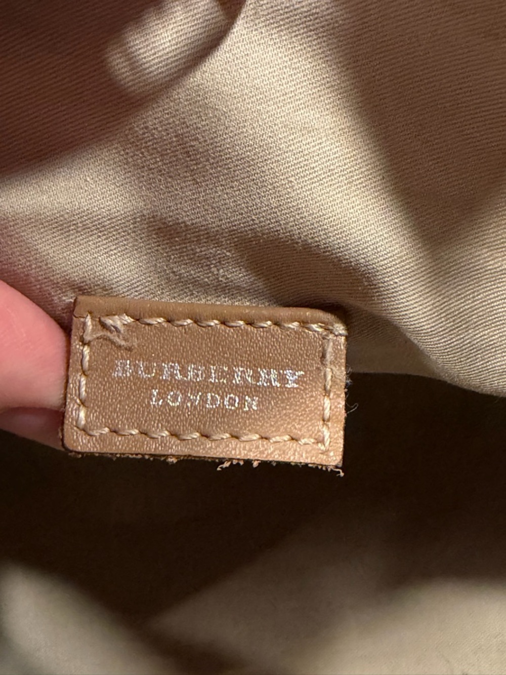 Burberry Nova Lola - Tan and light pink - Picture 3 of 13